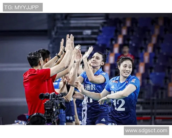 深圳排球队最新排球配合技巧TOP10引领潮流助力赛场表现提升